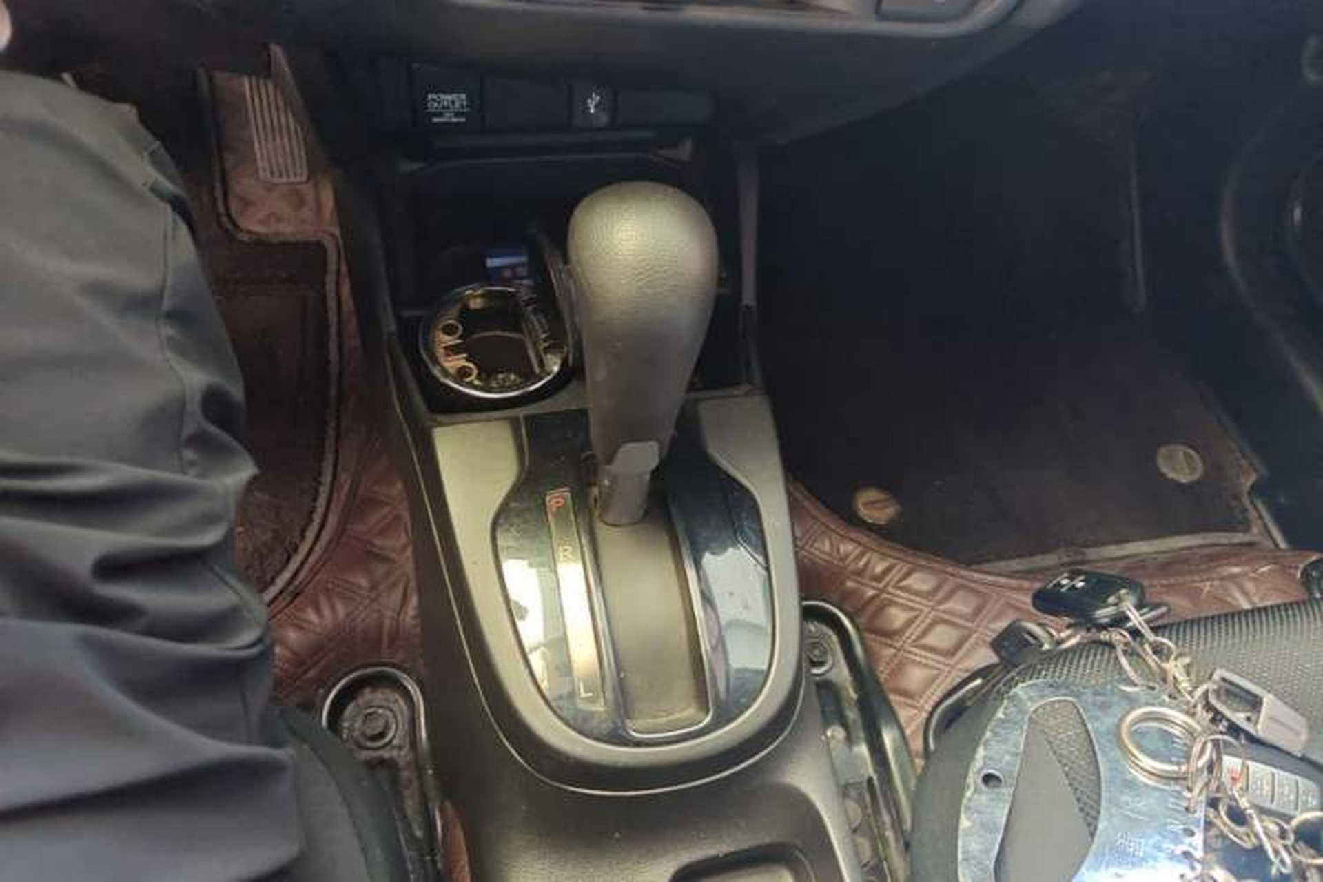 Used Honda Fit 2016 1.5L LX CVT Comfort Model Gear Lever