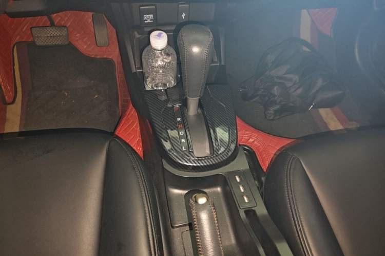 Used Honda Fit 2016 1.5L LX CVT Comfort Model Gear Lever