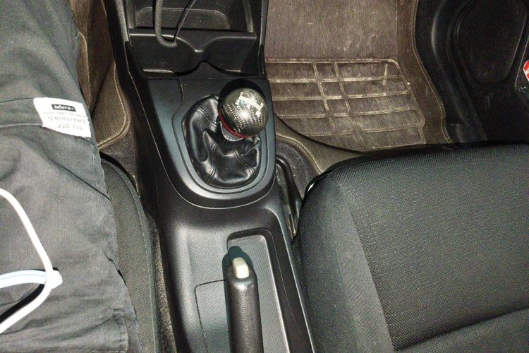 Used Honda Fit 2016 1.5L LX Manual Comfort Model Gear Lever