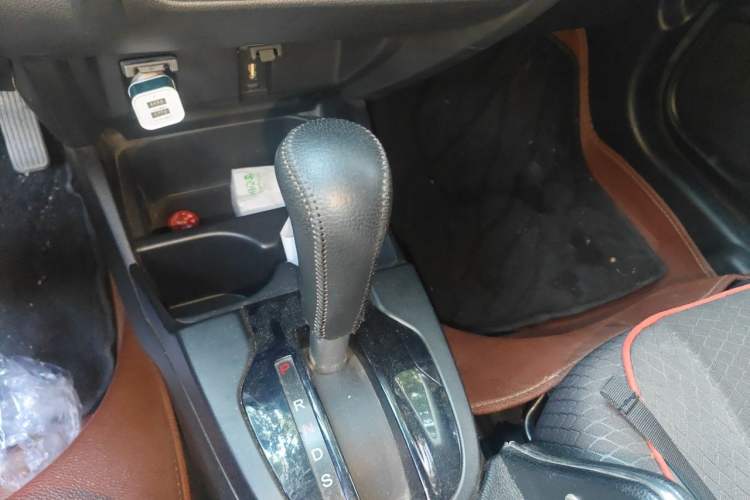 Used Honda Fit 2016 1.5L LX CVT Comfort Model Gear Lever