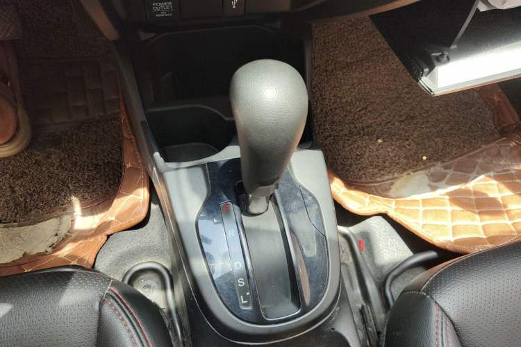 Used Honda Fit 2016 1.5L LX CVT Comfort Model Gear Lever