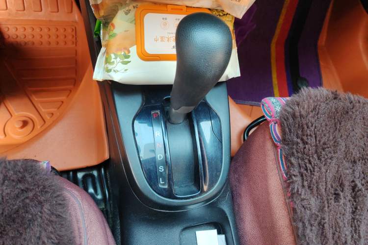 Used Honda Fit 2016 1.5L LX CVT Comfort Model Gear Lever