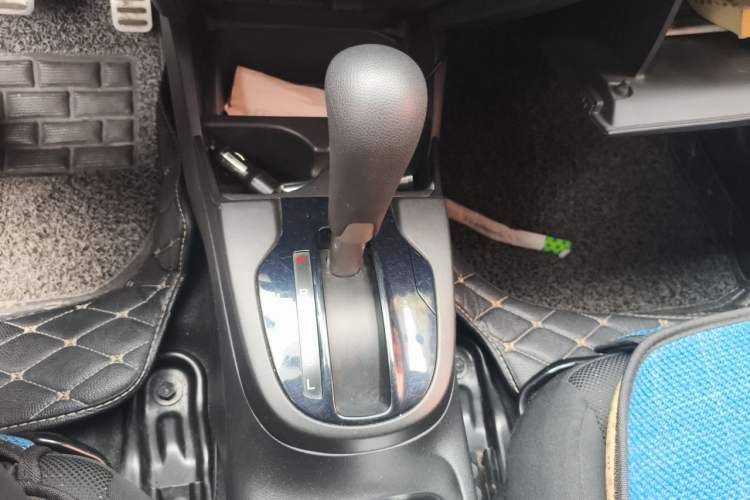 Used Honda Fit 2016 1.5L LX CVT Comfort Model Gear Lever