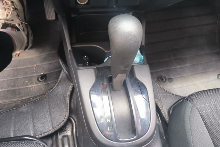 Used Honda Fit 2016 1.5L LXS CVT Comfort Sunroof Version Gear Lever