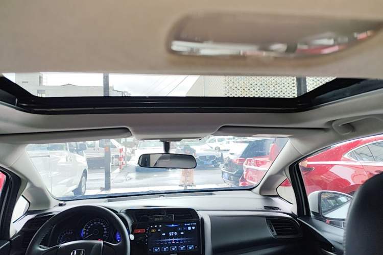 Used Honda Fit 2016 1.5L LXS CVT Comfort Sunroof Version Headliner