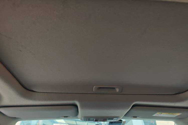 Used Honda Fit 2016 1.5L LXS CVT Comfort Sunroof Version Headliner