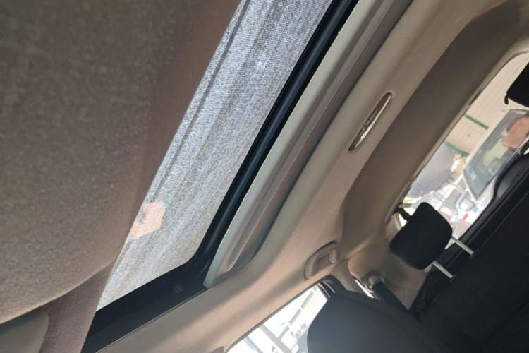 Used Honda Fit 2016 1.5L LXS CVT Comfort Sunroof Version Headliner