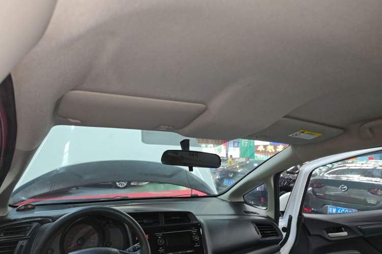 Used Honda Fit 2016 1.5L LX CVT Comfort Model Headliner