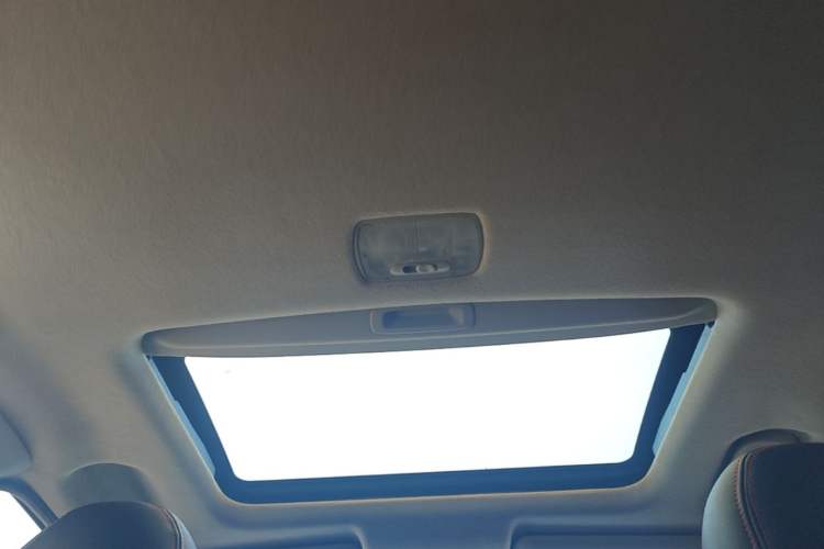 Used Honda Fit 2016 1.5L LXS CVT Comfort Sunroof Version Headliner