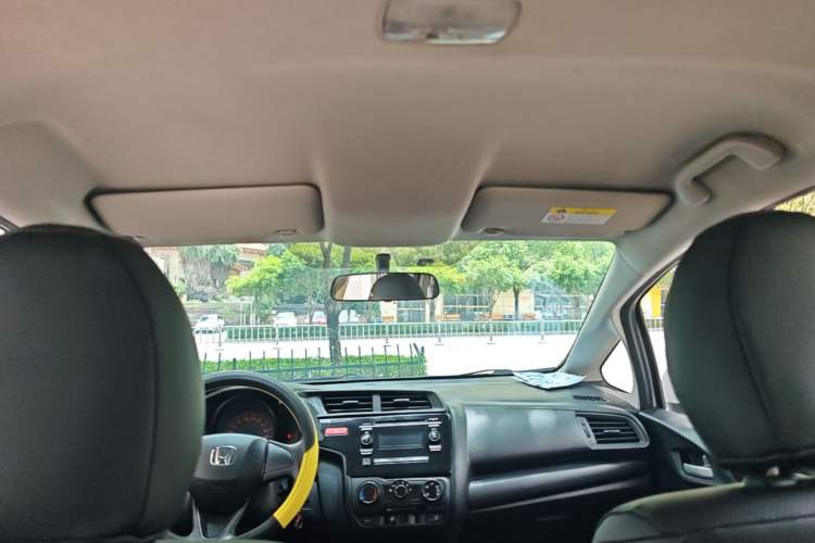 Used Honda Fit 2016 1.5L LX CVT Comfort Model Headliner