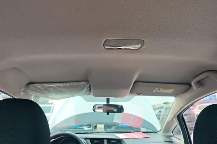 Used Honda Fit 2016 1.5L LX CVT Comfort Model Headliner