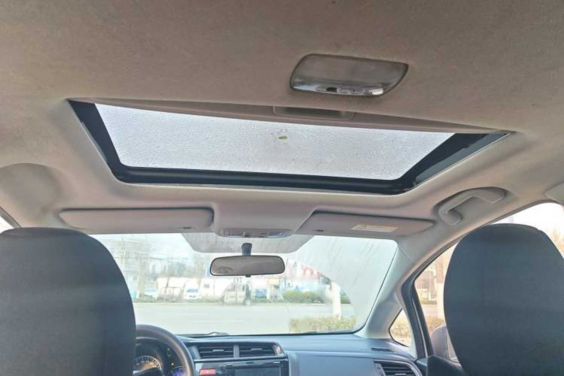 Used Honda Fit 2016 1.5L LXS CVT Comfort Sunroof Version Headliner