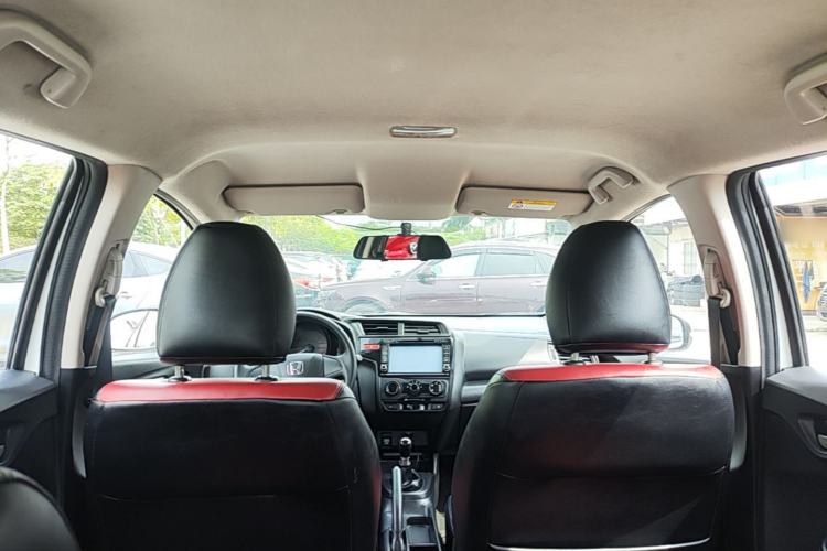 Used Honda Fit 2016 1.5L LX Manual Comfort Model Headliner