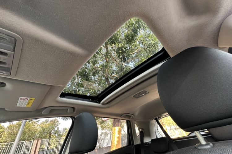 Used Honda Fit 2016 1.5L LXS CVT Comfort Sunroof Version Headliner