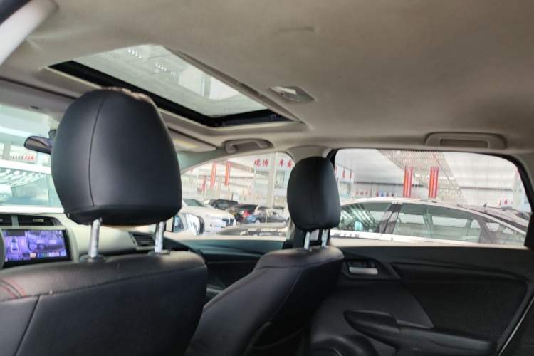 Used Honda Fit 2016 1.5L LXS CVT Comfort Sunroof Version Headliner