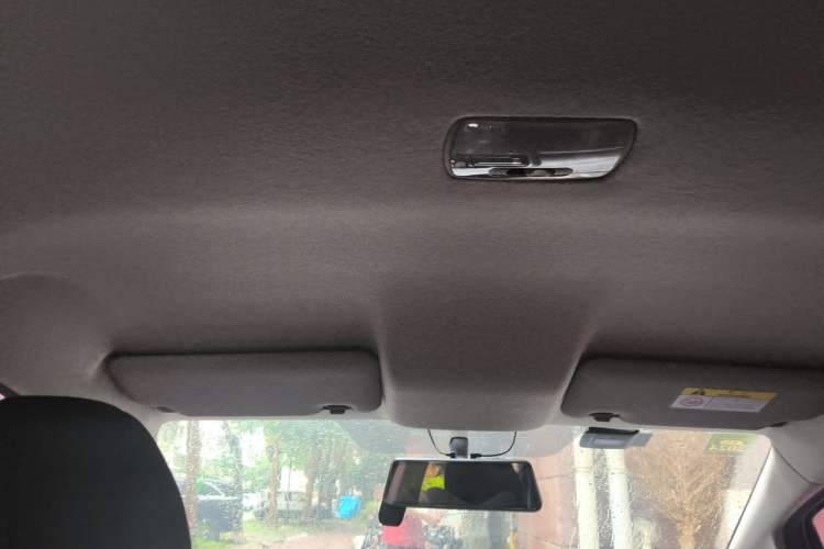 Used Honda Fit 2016 1.5L LX CVT Comfort Model Headliner