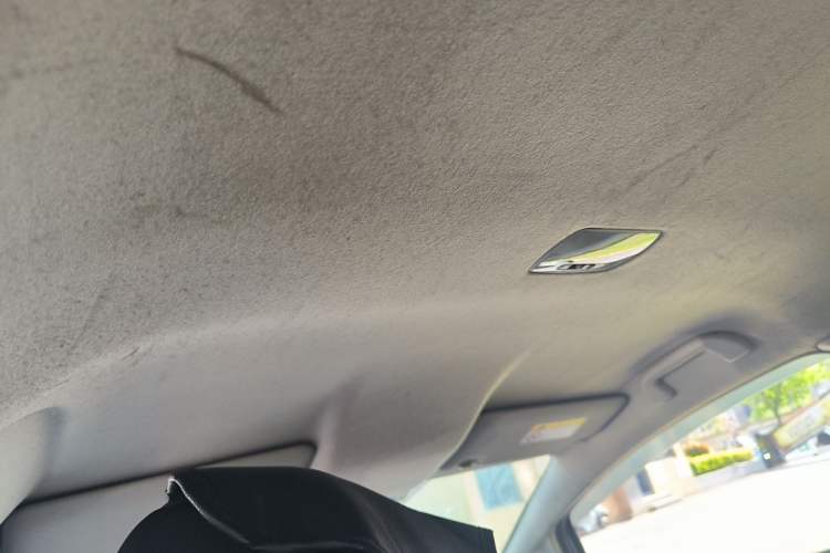 Used Honda Fit 2016 1.5L LX CVT Comfort Model Headliner