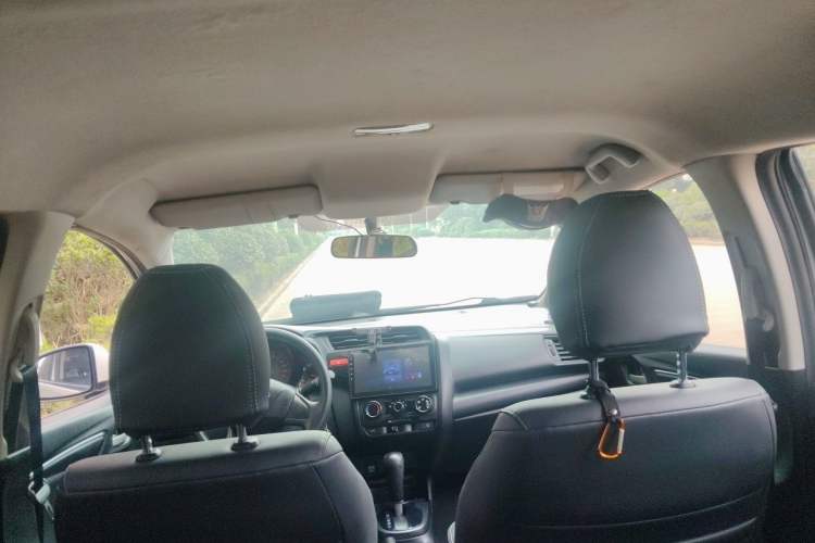 Used Honda Fit 2016 1.5L LX CVT Comfort Model Headliner