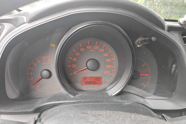 Used Honda Fit 2016 1.5L LX CVT Comfort Model Instrument Cluster