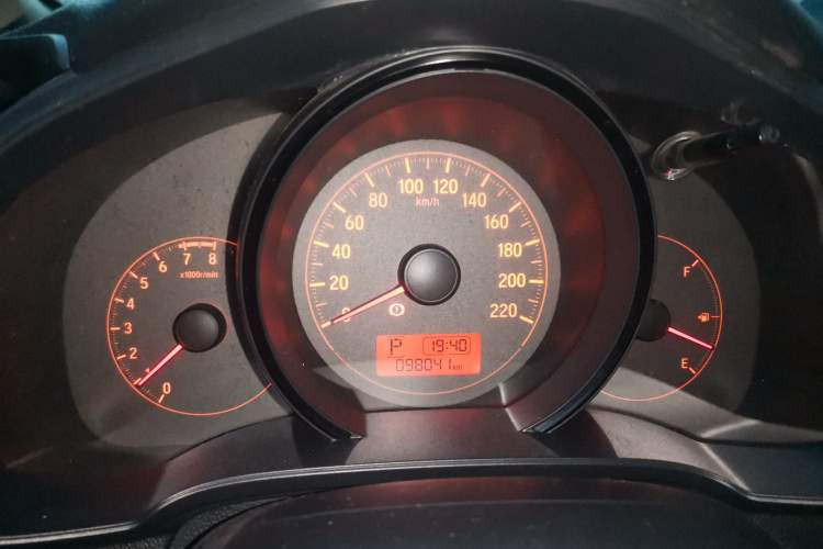 Used Honda Fit 2016 1.5L LX CVT Comfort Model Instrument Cluster