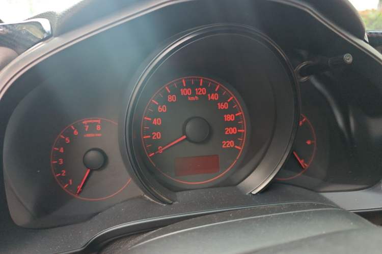 Used Honda Fit 2016 1.5L LX CVT Comfort Model Instrument Cluster