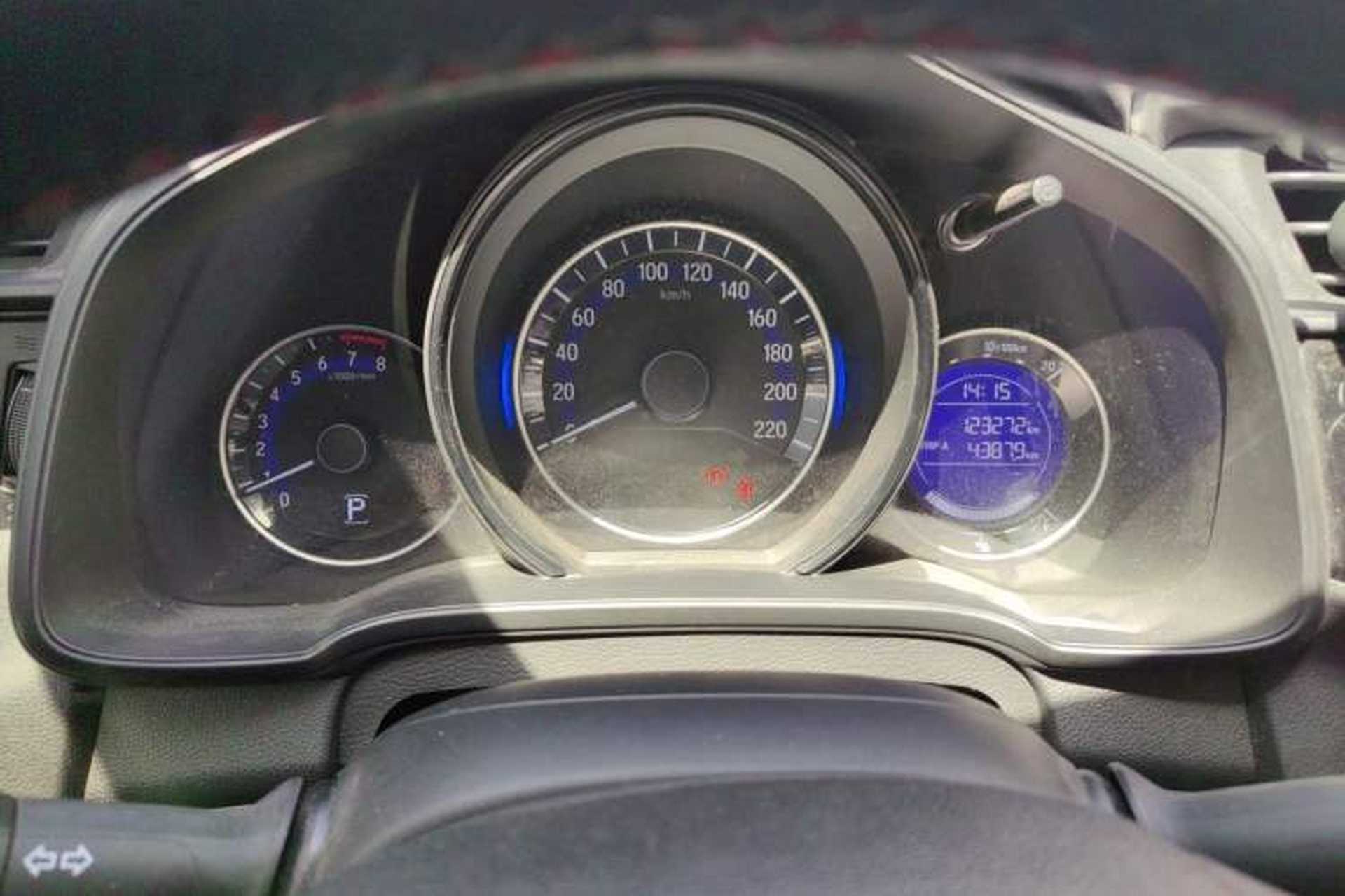 Used Honda Fit 2016 1.5L SES CVT Fashion Sunroof Edition Instrument Cluster