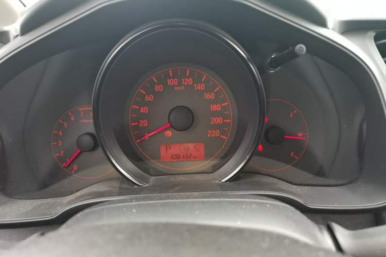 Used Honda Fit 2016 1.5L LX CVT Comfort Model Instrument Cluster