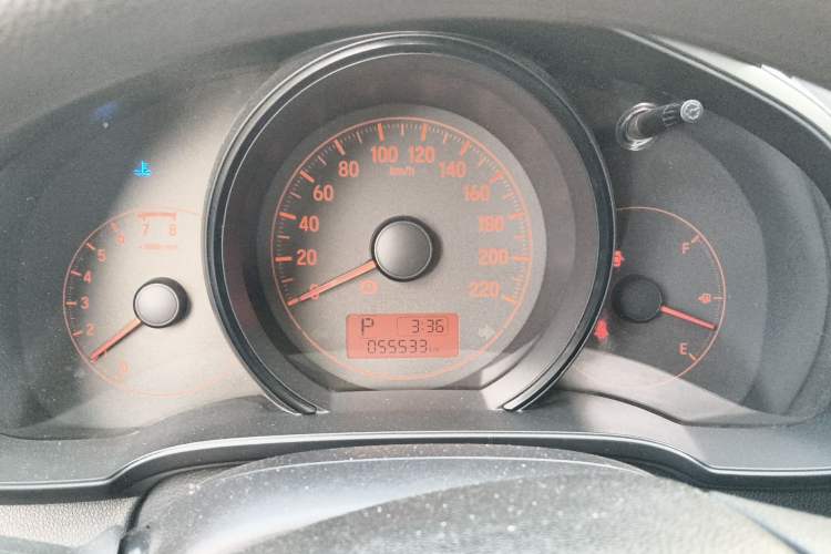 Used Honda Fit 2016 1.5L LX CVT Comfort Model Instrument Cluster