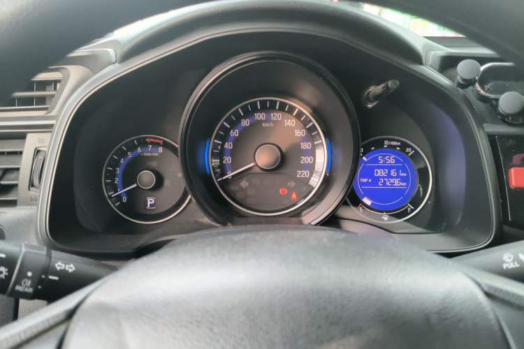 Used Honda Fit 2016 1.5L LXS CVT Comfort Sunroof Version Instrument Cluster
