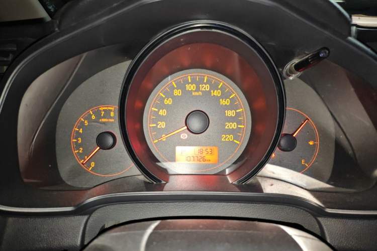 Used Honda Fit 2016 1.5L LX CVT Comfort Model Instrument Cluster
