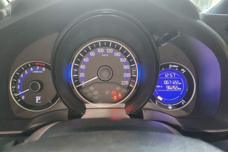 Used Honda Fit 2016 1.5L LXS CVT Comfort Sunroof Version Instrument Cluster