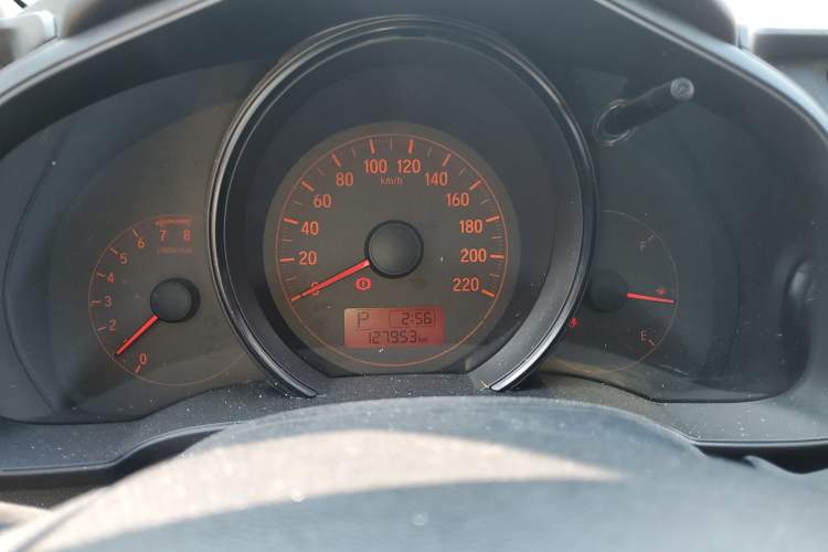 Used Honda Fit 2016 1.5L LX CVT Comfort Model Instrument Cluster