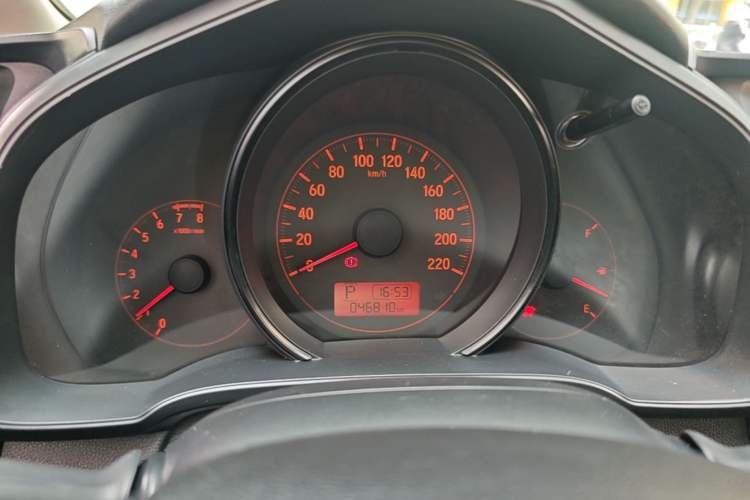 Used Honda Fit 2016 1.5L LX CVT Comfort Model Instrument Cluster