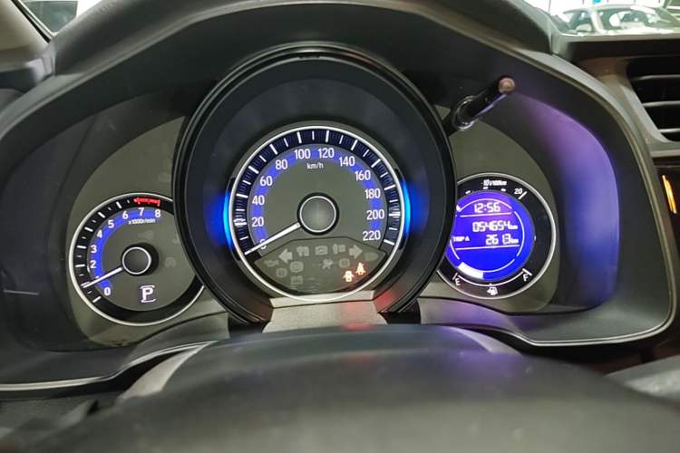 Used Honda Fit 2016 1.5L LXS CVT Comfort Sunroof Version Instrument Cluster