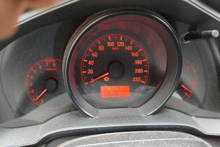 Used Honda Fit 2016 1.5L LX CVT Comfort Model Instrument Cluster