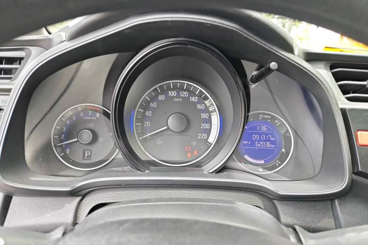 Used Honda Fit 2016 1.5L LXS CVT Comfort Sunroof Version Instrument Cluster