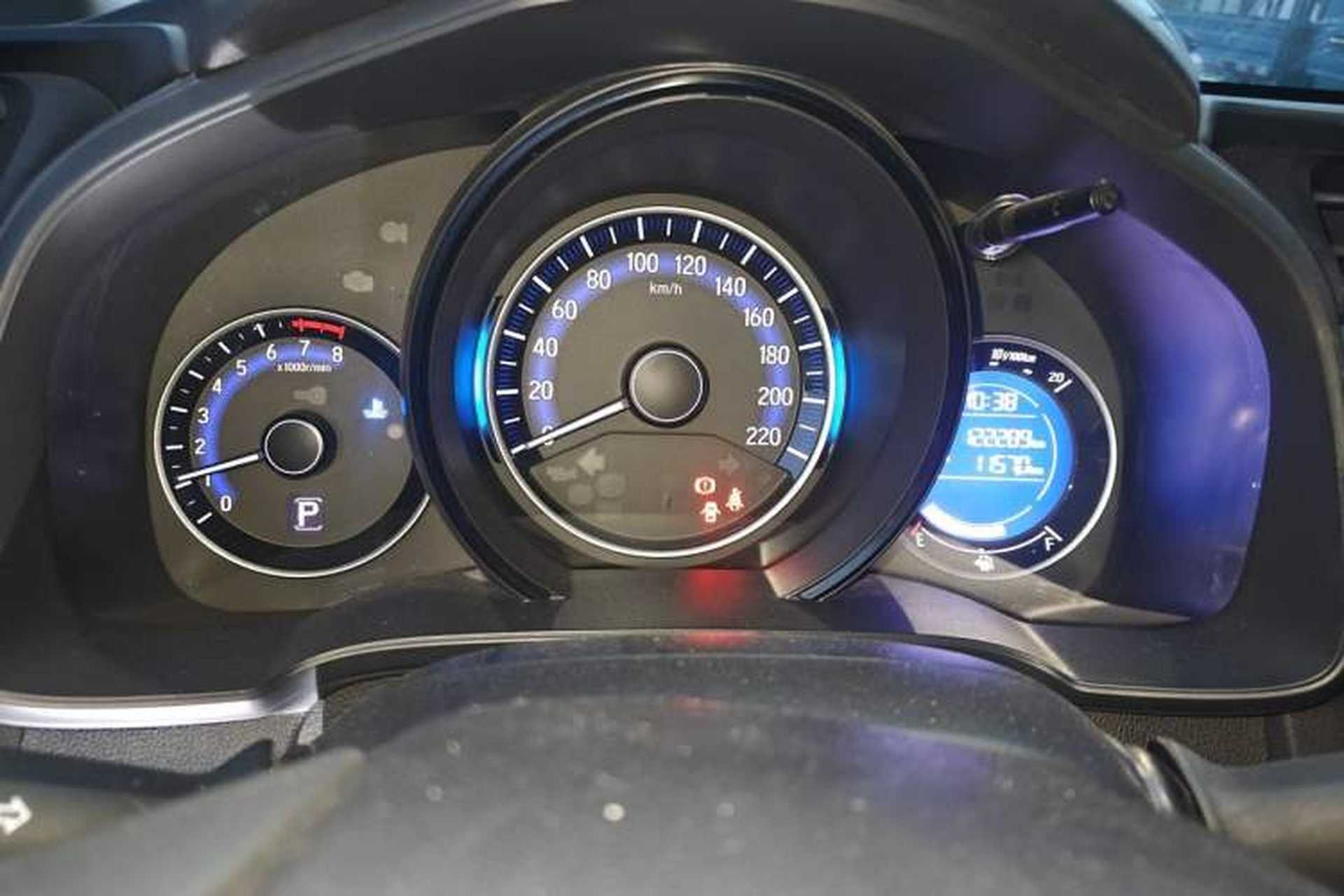 Used Honda Fit 2016 1.5L LXS CVT Comfort Sunroof Version Instrument Cluster
