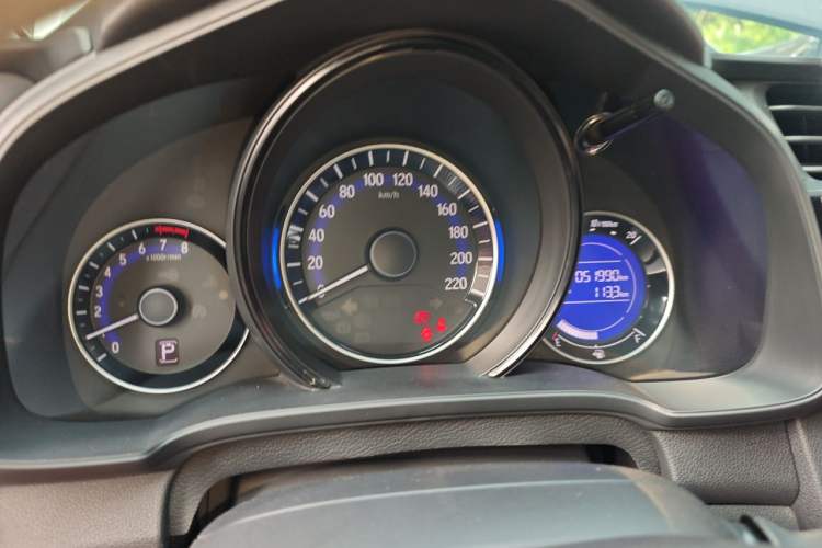 Used Honda Fit 2016 1.5L LXS CVT Comfort Sunroof Version Instrument Cluster