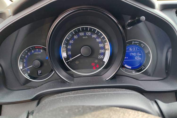 Used Honda Fit 2016 1.5L LXS CVT Comfort Sunroof Version Instrument Cluster