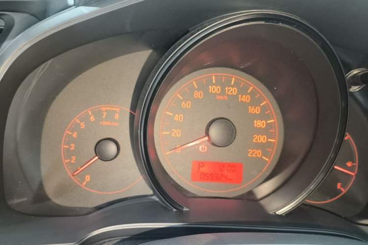 Used Honda Fit 2016 1.5L LX CVT Comfort Model Instrument Cluster