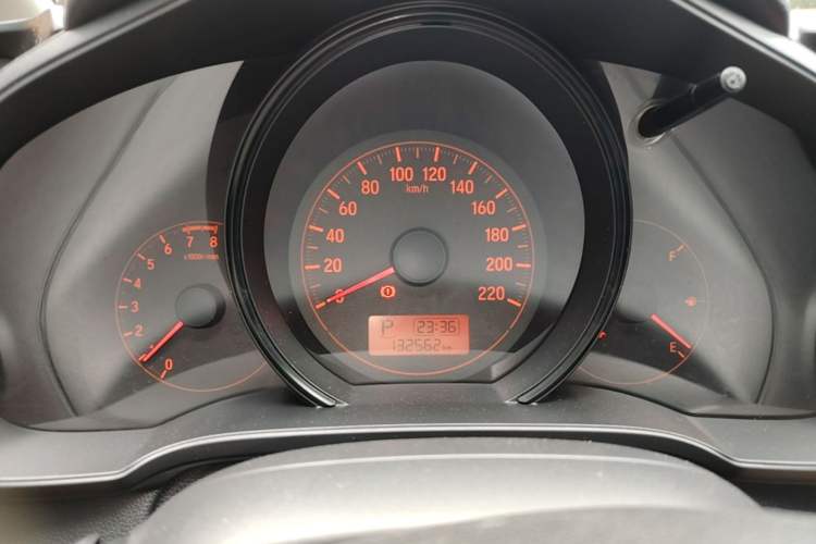 Used Honda Fit 2016 1.5L LX CVT Comfort Model Instrument Cluster