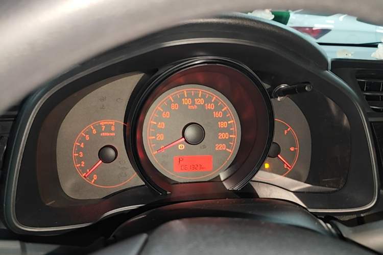Used Honda Fit 2016 1.5L LX CVT Comfort Model Instrument Cluster