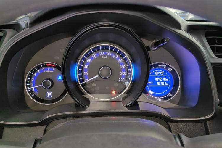 Used Honda Fit 2016 1.5L LXS CVT Comfort Sunroof Version Instrument Cluster