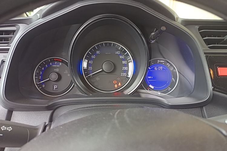 Used Honda Fit 2016 1.5L LXS CVT Comfort Sunroof Version Instrument Cluster