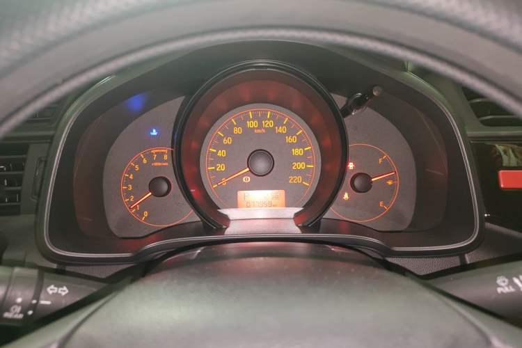 Used Honda Fit 2016 1.5L LX CVT Comfort Model Instrument Cluster