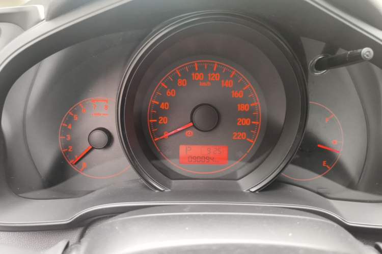 Used Honda Fit 2016 1.5L LX CVT Comfort Model Instrument Cluster