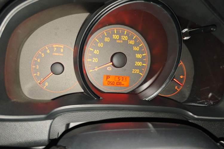 Used Honda Fit 2016 1.5L LX CVT Comfort Model Instrument Cluster