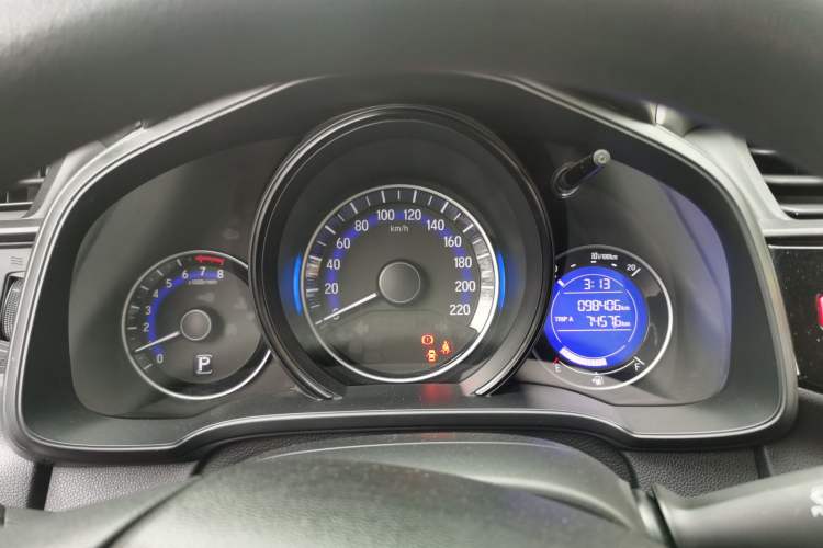 Used Honda Fit 2016 1.5L LXS CVT Comfort Sunroof Version Instrument Cluster