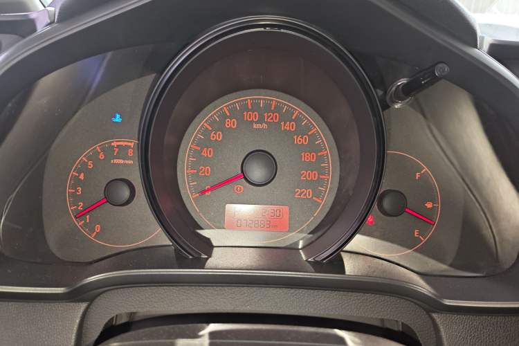 Used Honda Fit 2016 1.5L LX CVT Comfort Model Instrument Cluster