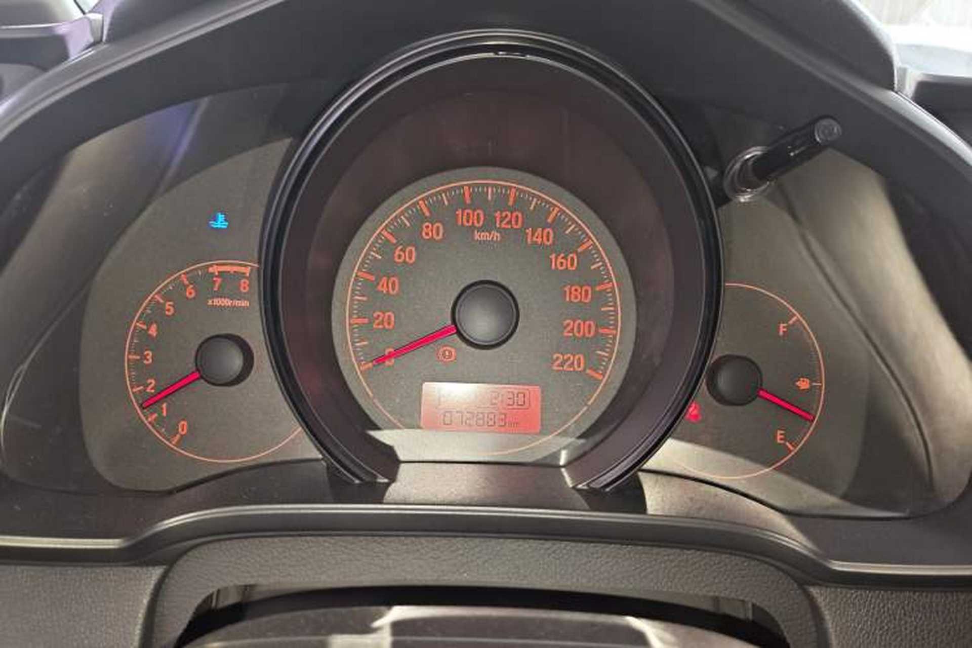 Used Honda Fit 2016 1.5L LX CVT Comfort Model Instrument Cluster